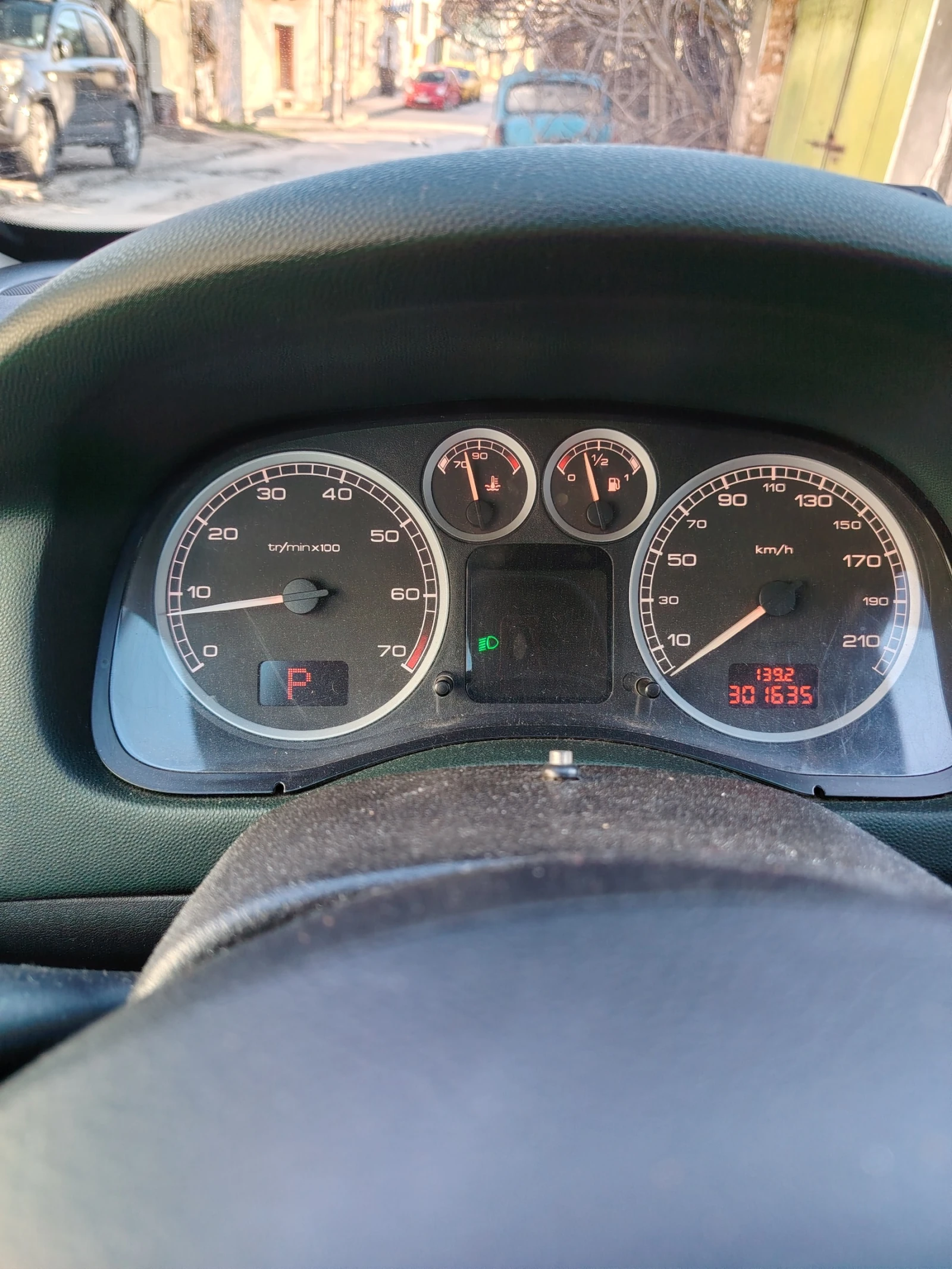Peugeot 307, снимка 2 - Автомобили и джипове - 55787874