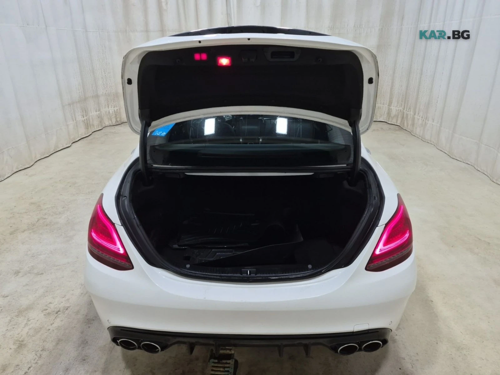 Mercedes-Benz C 43 AMG 4MATIC* BURMESTER* КОЖА* ПОДГРЕВ* ПАНО* 360* , снимка 14 - Автомобили и джипове - 55789744