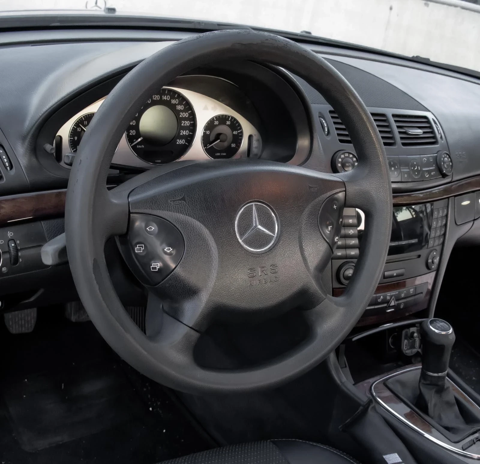 Mercedes-Benz E 200 2.2cdi 136kc, снимка 12 - Автомобили и джипове - 55873167