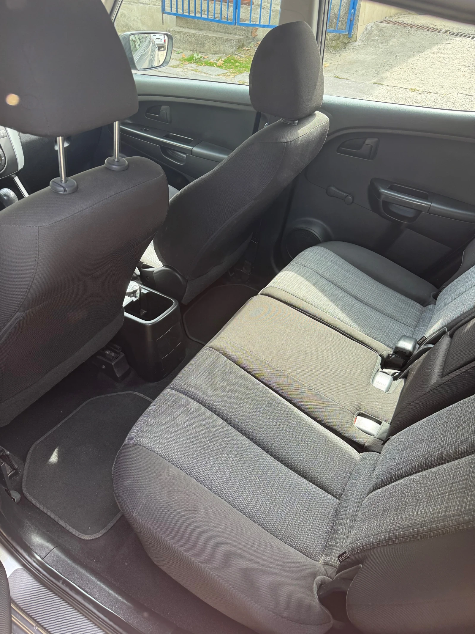 Kia Venga, снимка 5 - Автомобили и джипове - 56175832