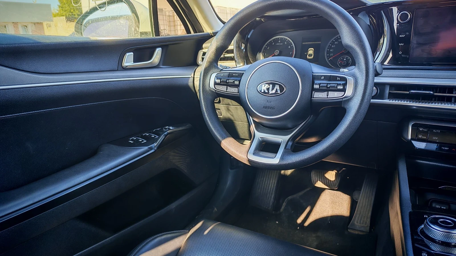 Kia K5 2.0 CVVL, снимка 13 - Автомобили и джипове - 56223278