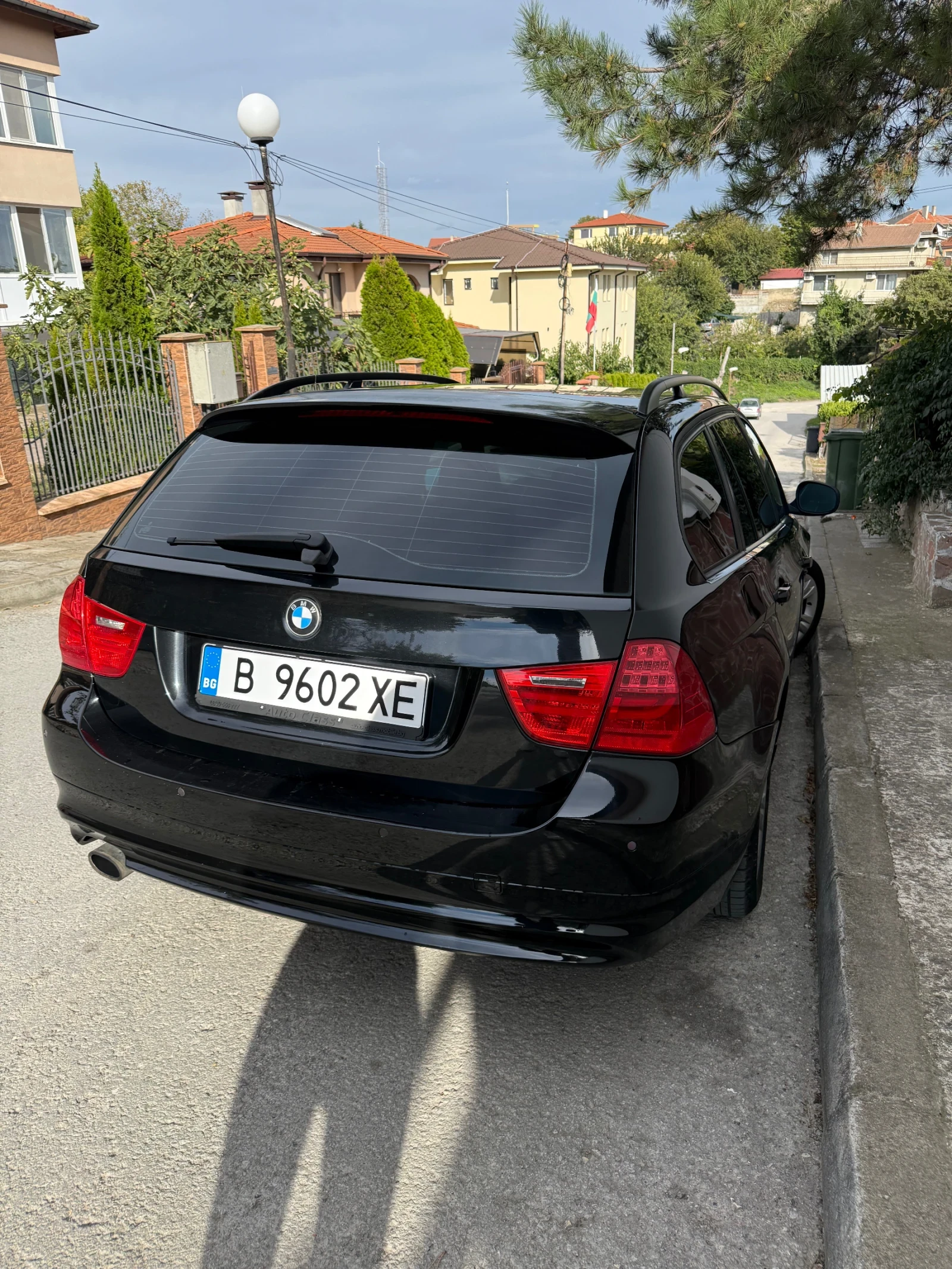 BMW 318 318d FACELIFT , снимка 6 - Автомобили и джипове - 56225584