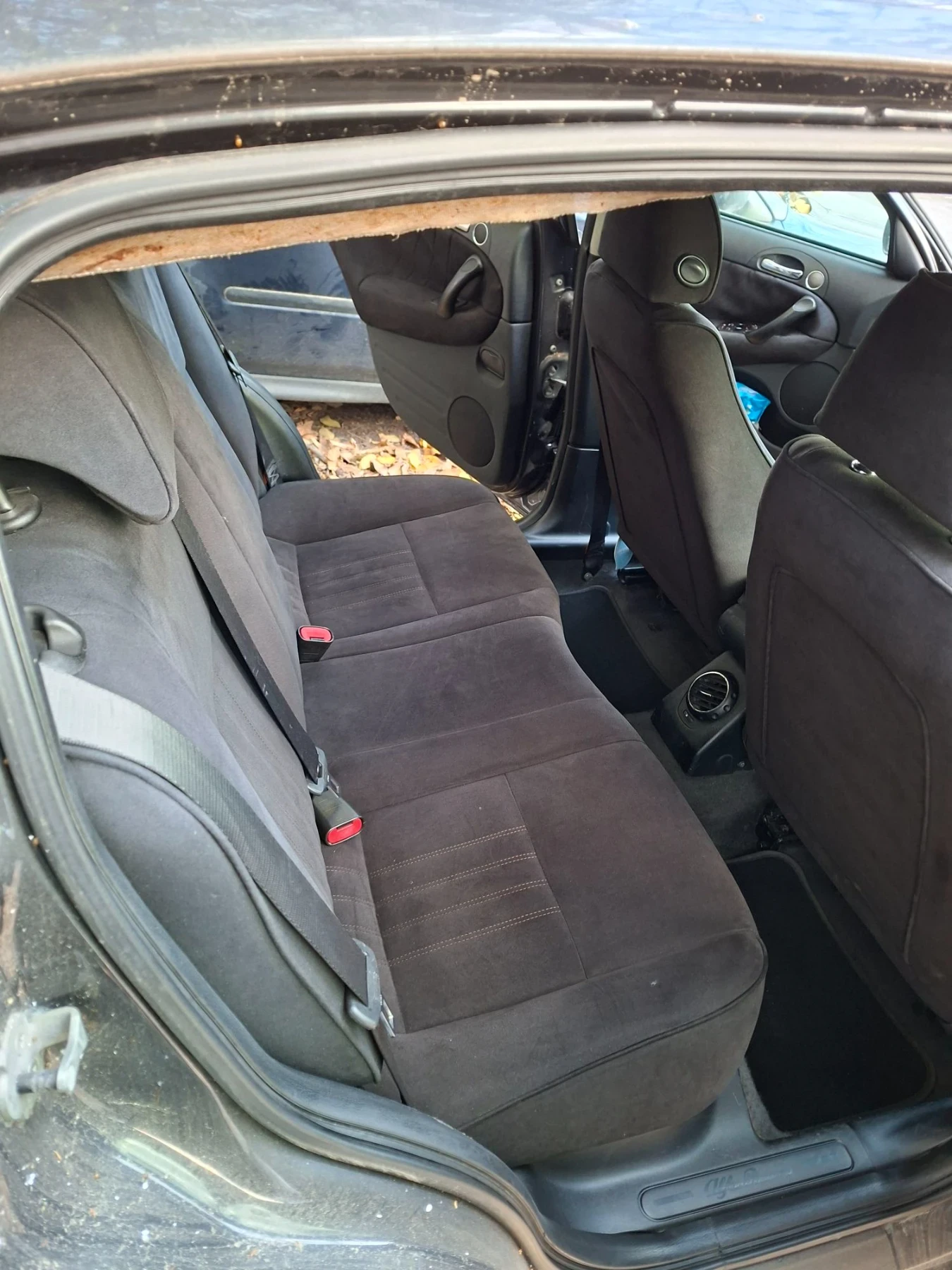 Alfa Romeo 147, снимка 7 - Автомобили и джипове - 56683437