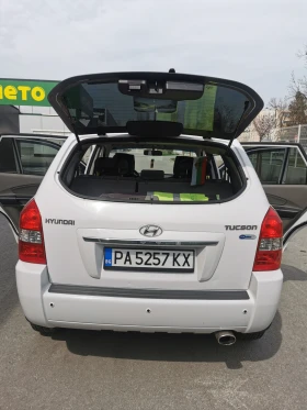 Hyundai Tucson 2.0 бензин гсз, снимка 10