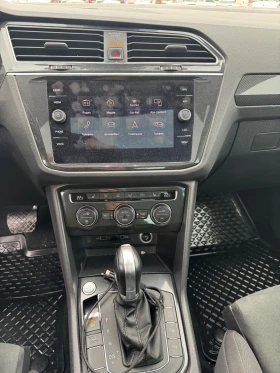VW Tiguan 4х4 DSG ELEGANCE - 25000 € / 48895.75 лв. - 31548056 7