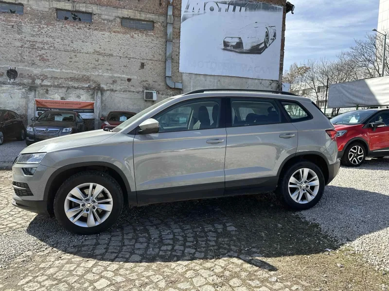 Skoda Karoq 2.0 TDI Executive 4x4, снимка 7 - Автомобили и джипове - 48181532