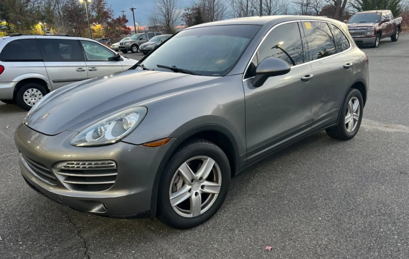 Porsche Cayenne, снимка 3 - Автомобили и джипове - 48260249