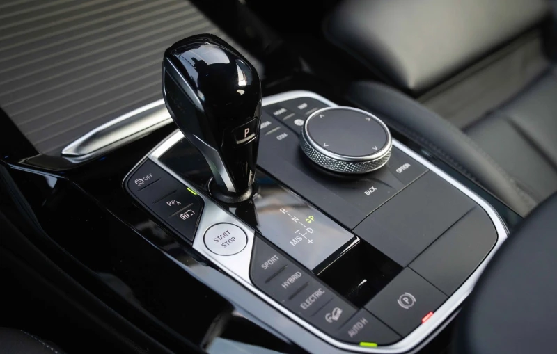 BMW X3 xDrive30e M Pack, снимка 10 - Автомобили и джипове - 52691974