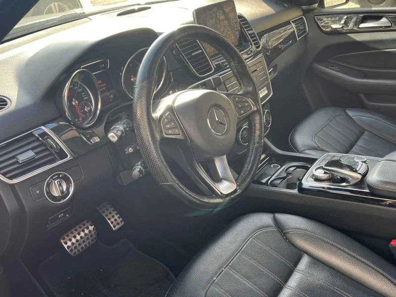 Mercedes-Benz GLE 400 2019 * CARFAX * БЕЗ ПЪРВОНАЧАЛНА, снимка 5 - Автомобили и джипове - 53049952