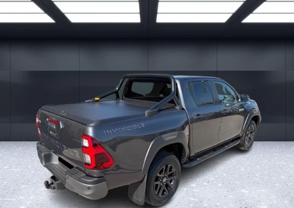 Toyota Hilux 4×4 Double Cab Invincible = NEW = Гаранция, снимка 3 - Автомобили и джипове - 55089670