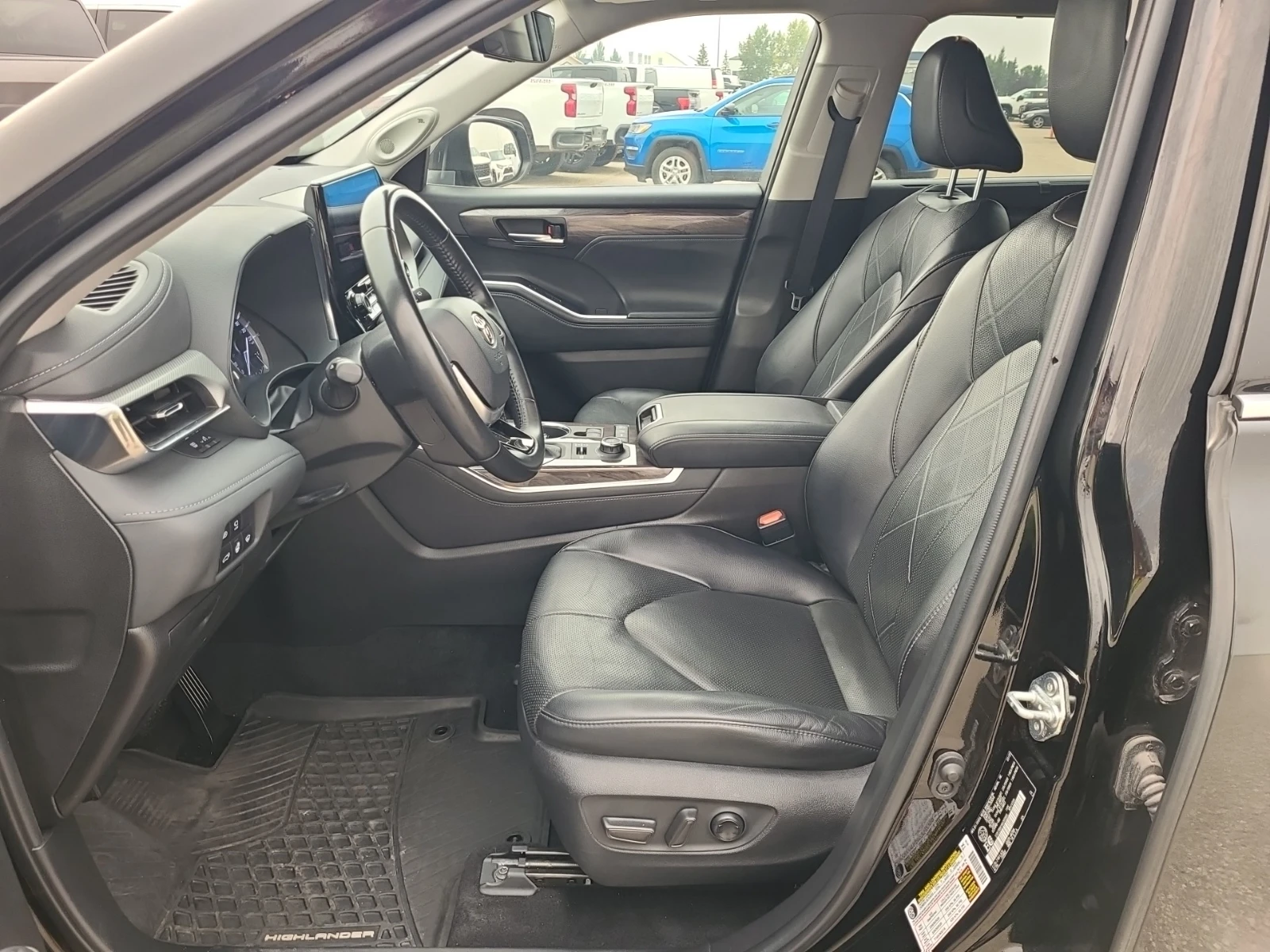 Toyota Rav4 CARFAX* БЕЗ ПЪРВОНАЧАЛНА - изображение 5