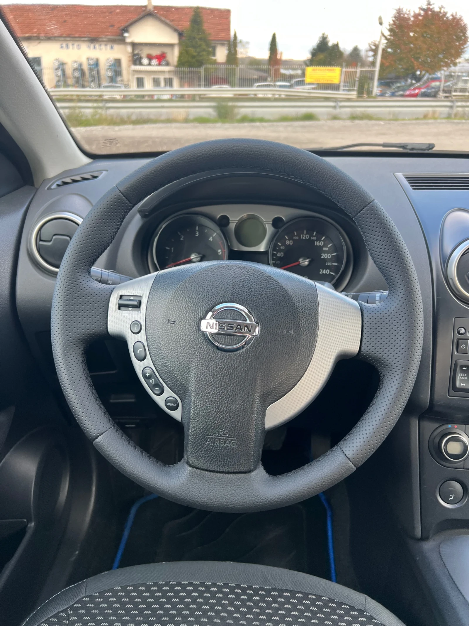 Nissan Qashqai 2.0DCI 4x4!! �������!! | Mobile.bg � ����������� 13