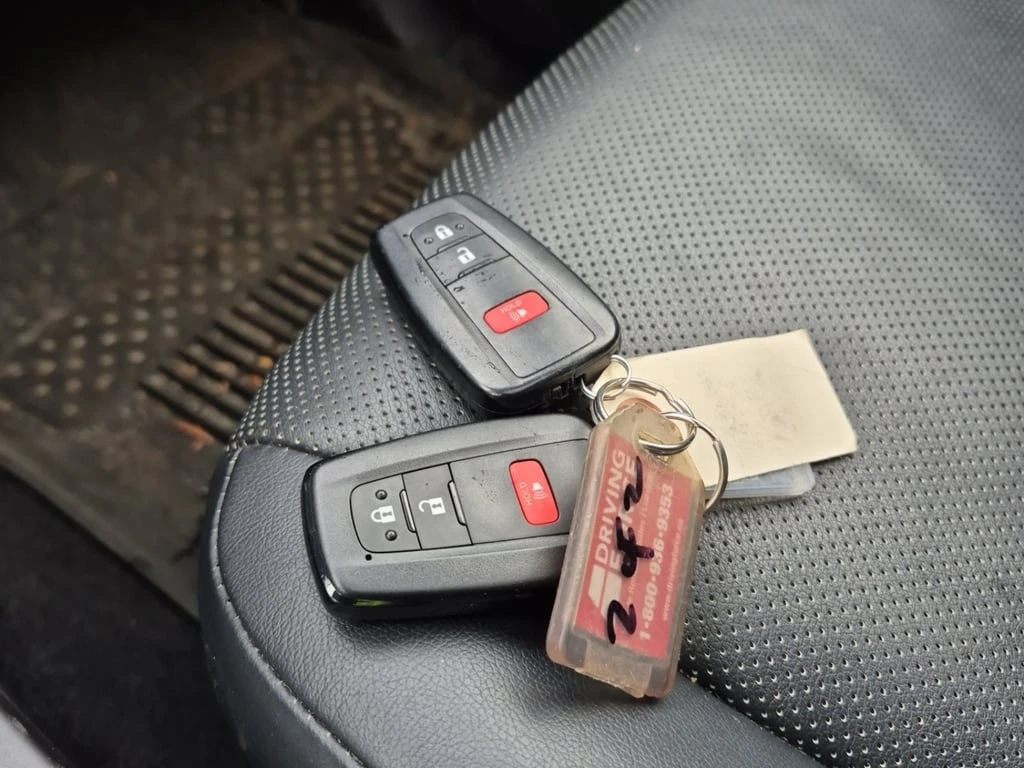 Toyota 4runner * CARFAX * ��� ������������ ������ | Mobile.bg � ����������� 12