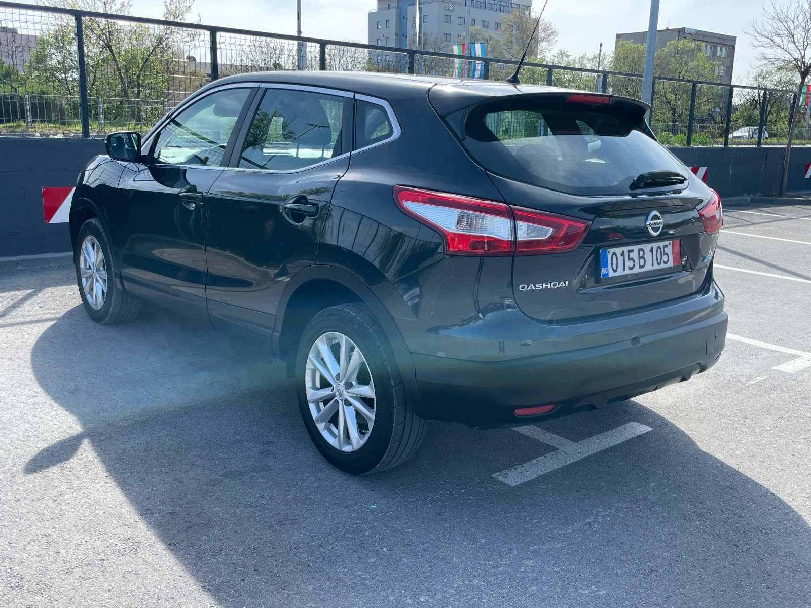 Nissan Qashqai 1.5 dci навигация , снимка 4 - Автомобили и джипове - 54211096