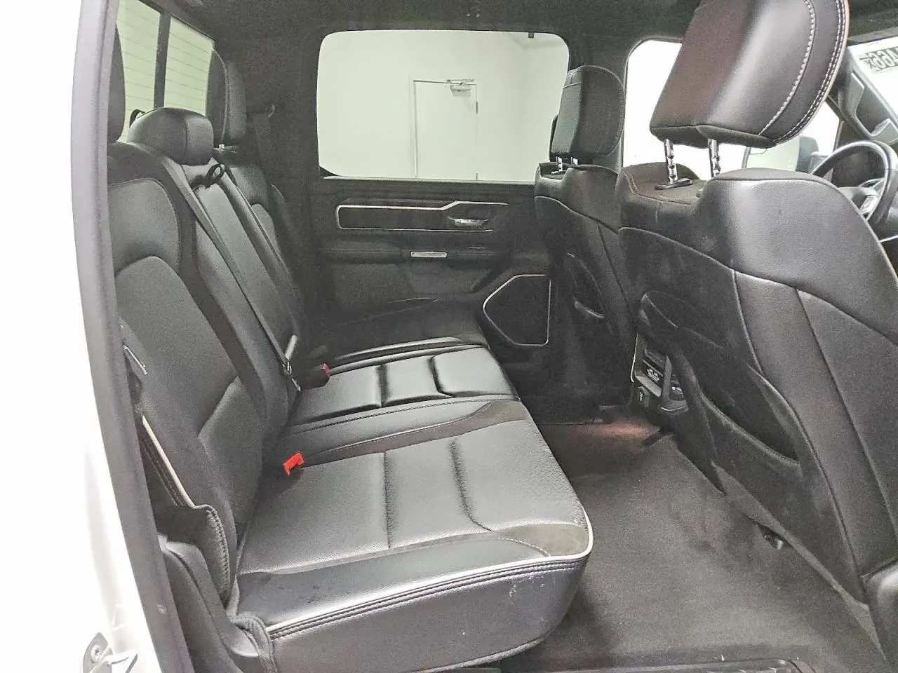 Dodge RAM 1500 LARAMIE, снимка 9 - Автомобили и джипове - 54251630