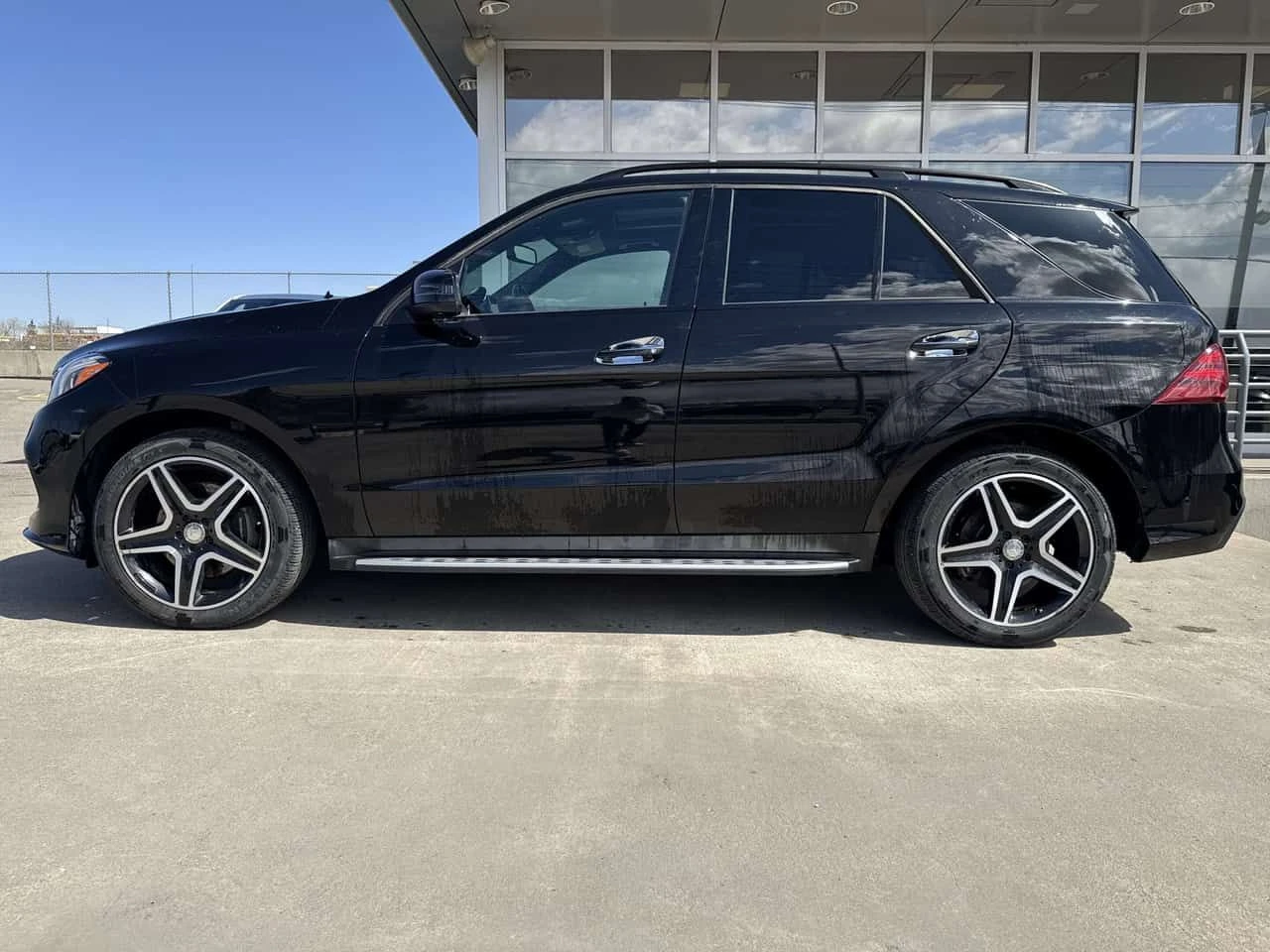 Mercedes-Benz GLE 350 DIESEL * Фиксирана цена до БГ * Без инциденти * , снимка 4 - Автомобили и джипове - 54509336