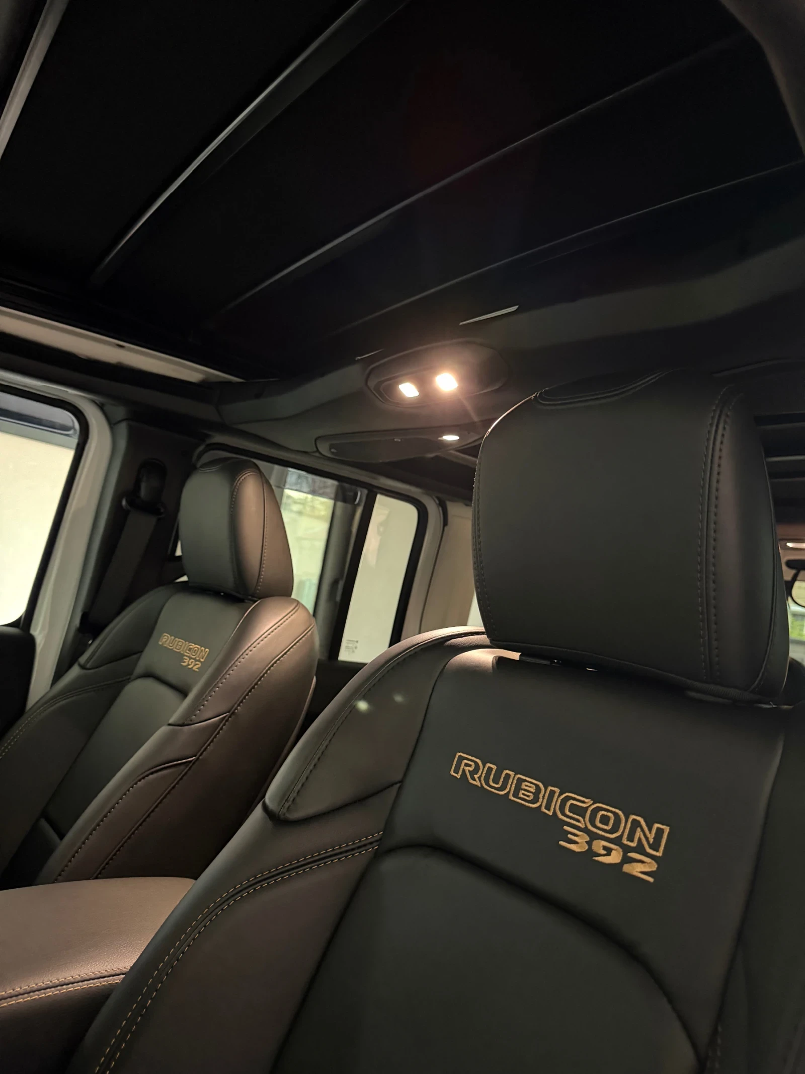 Jeep Wrangler Rubicon 392 Final Edition, снимка 15 - Автомобили и джипове - 54653951