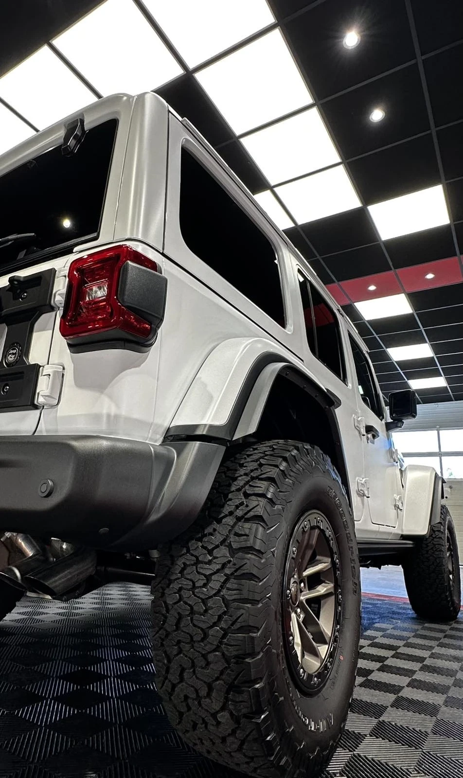 Jeep Wrangler Rubicon 392 Final Edition, снимка 6 - Автомобили и джипове - 54653951