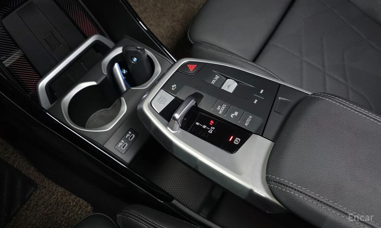 BMW X1 sDRIVE* 20i* M SPORT* ПОДГРЕВ* НАВИГАЦИЯ* , снимка 9 - Автомобили и джипове - 54751545