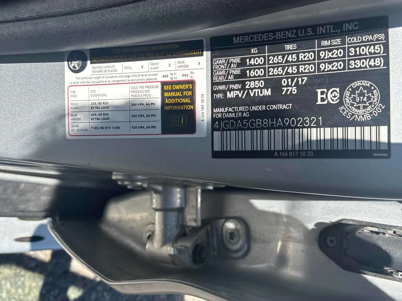 Mercedes-Benz GLE 400 * CARFAX * ЦЕНА ДО БГ, снимка 11 - Автомобили и джипове - 54869387