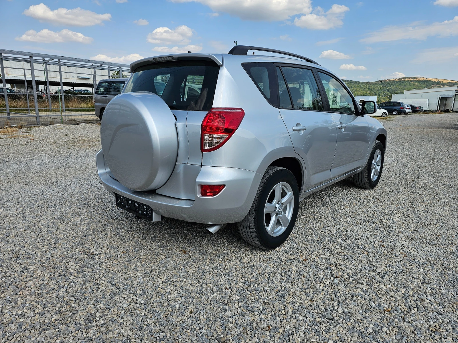 Toyota Rav4 2.2D4D 136kc 169000км , снимка 5 - Автомобили и джипове - 54908451