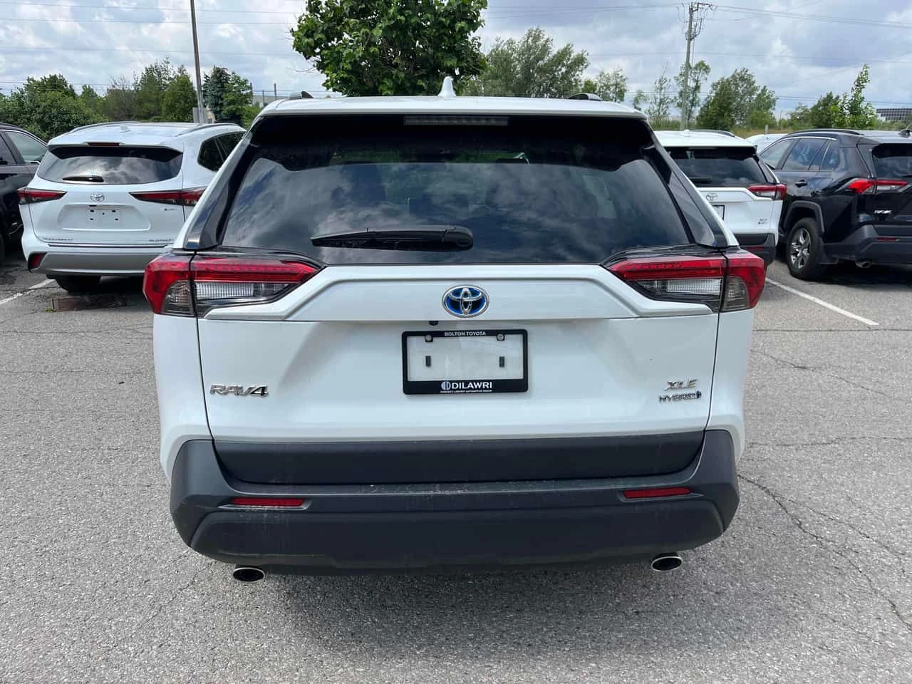 Toyota Rav4 * Hybrid XLE * АВТОКРЕДИТ БЕЗ ПЪРВОНАЧАЛНА ВНОСКА*, снимка 4 - Автомобили и джипове - 54953258