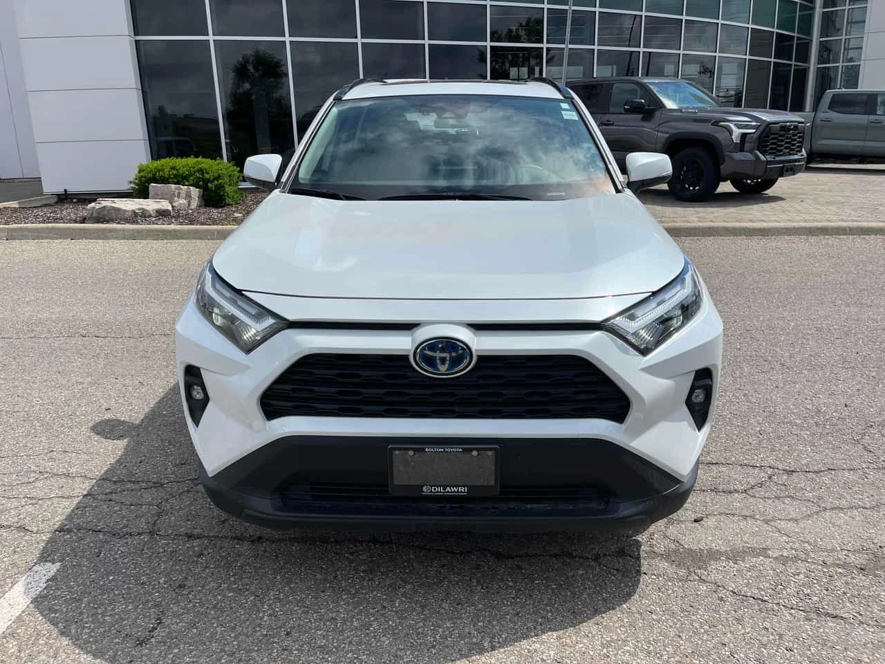 Toyota Rav4 * Hybrid XLE * АВТОКРЕДИТ БЕЗ ПЪРВОНАЧАЛНА ВНОСКА*, снимка 6 - Автомобили и джипове - 54953258