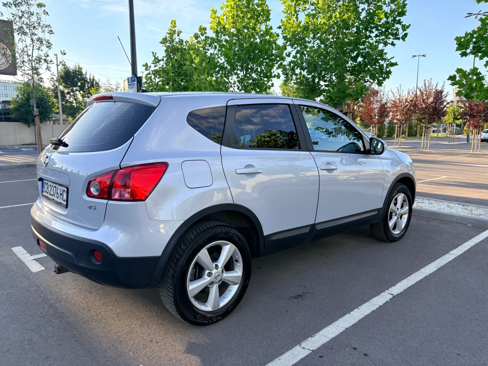 Nissan Qashqai Затъмнени задни стъкла, Мултимедия , Камера, снимка 6 - Автомобили и джипове - 54963706