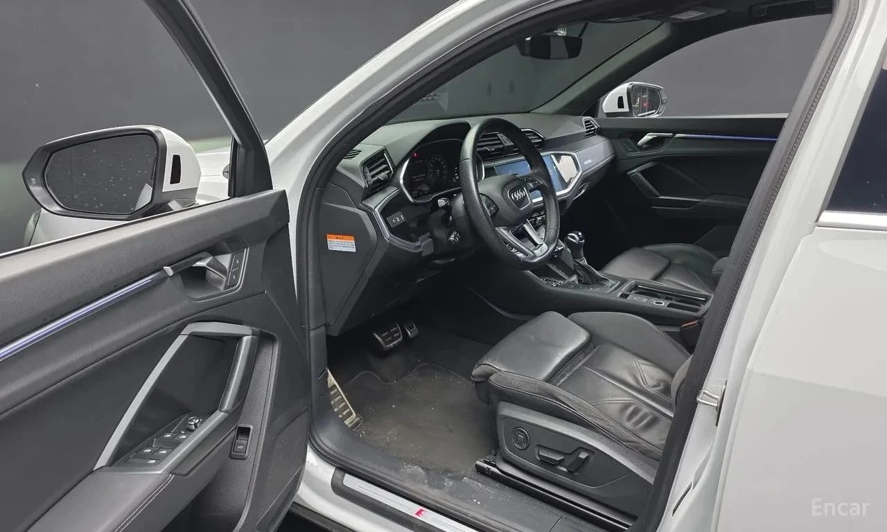 Audi Q3, снимка 10 - Автомобили и джипове - 56731829