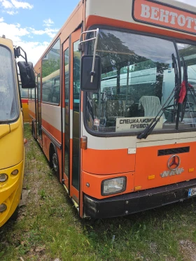     Mercedes-Benz 0405 O 402 