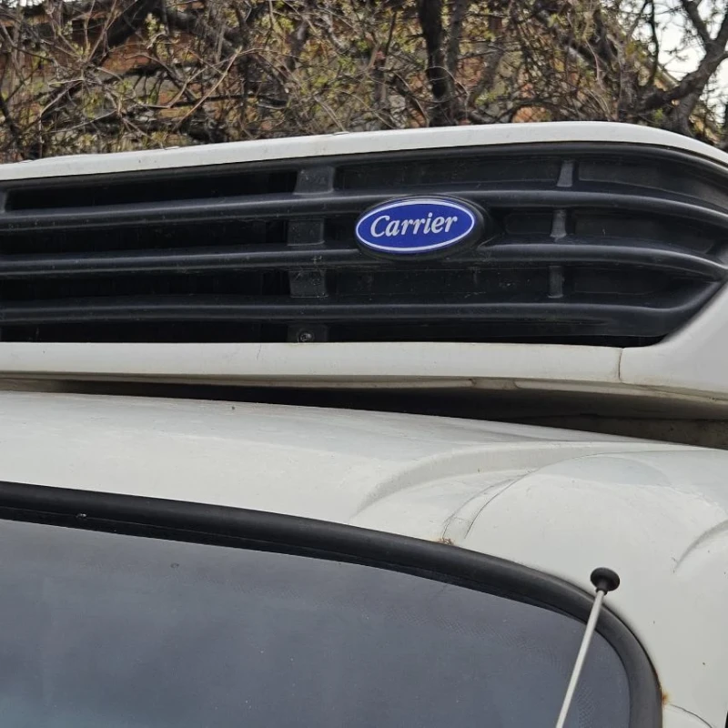 VW T4 Специализиран -хладилен, снимка 4 - Бусове и автобуси - 49969608