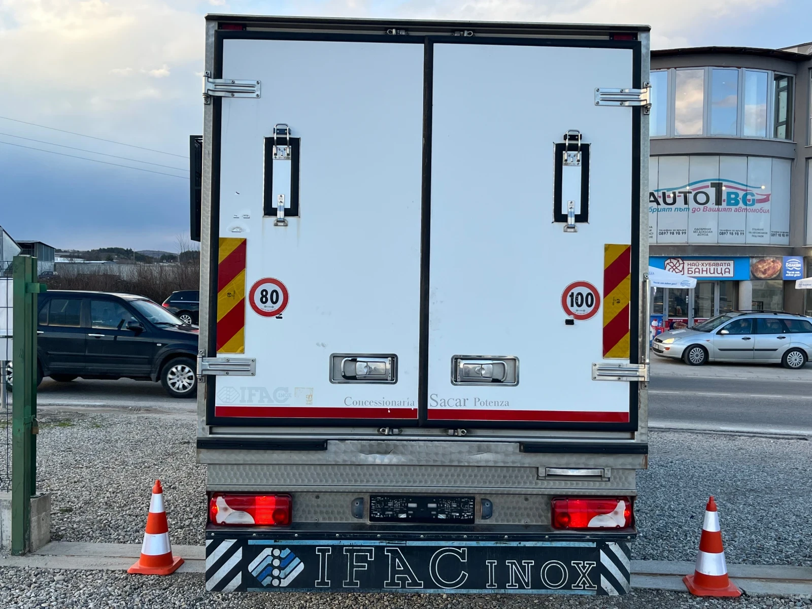 Mercedes-Benz Sprinter 516 Хладилен.Топ Състояние!!!Собствен лизинг!!! - изображение 5