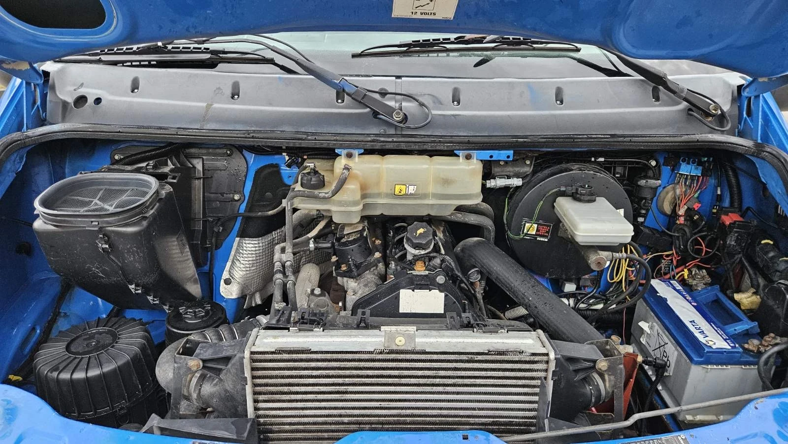 Iveco 35s12, снимка 17 - Бусове и автобуси - 54359799