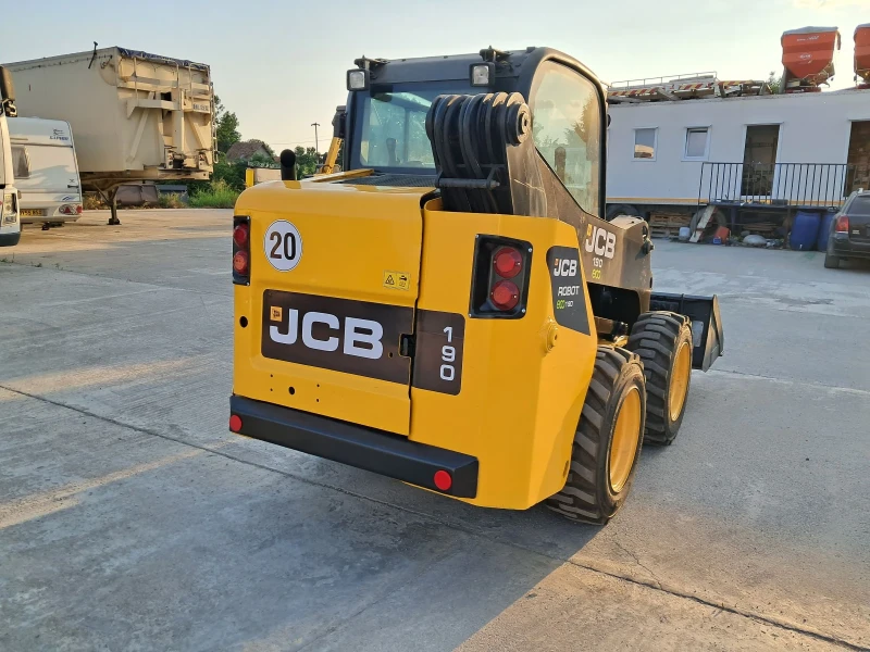 Мини челни товарачи JCB ROBOT 190, снимка 5 - Индустриална техника - 50650048