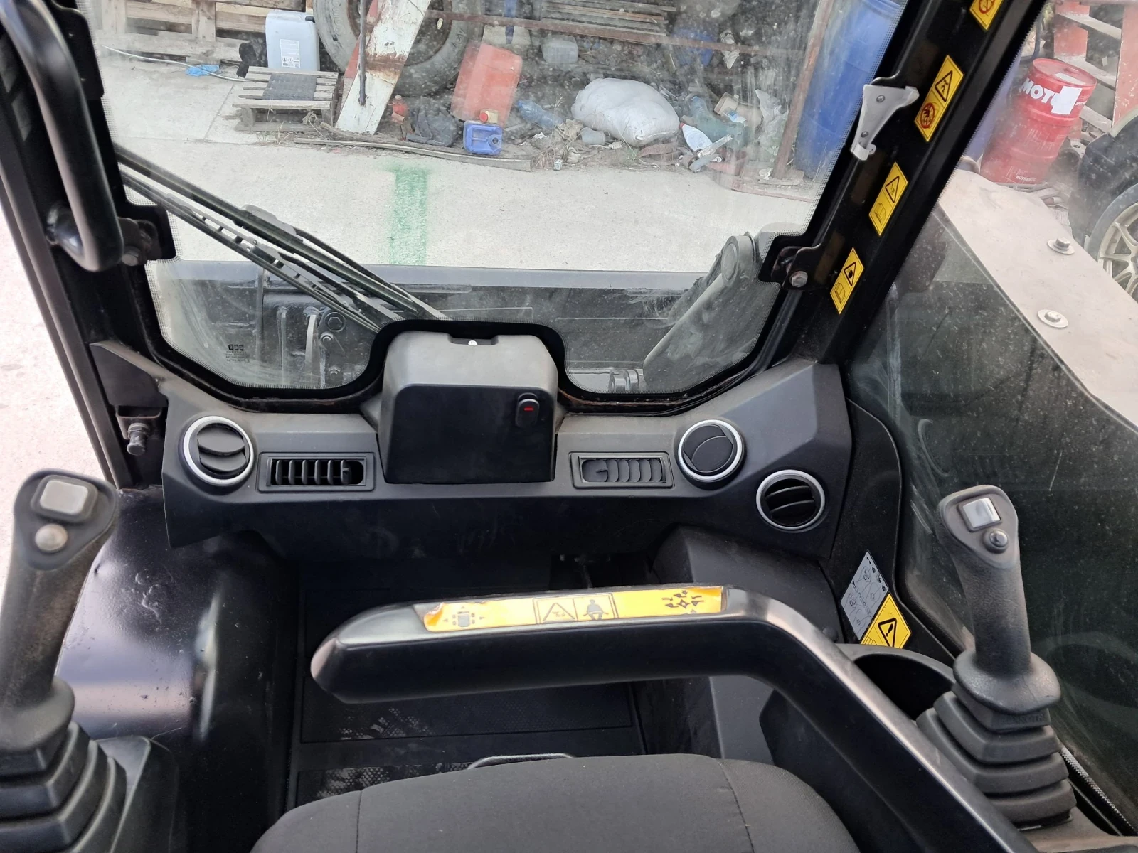    JCB ROBOT 190 | Mobile.bg   11