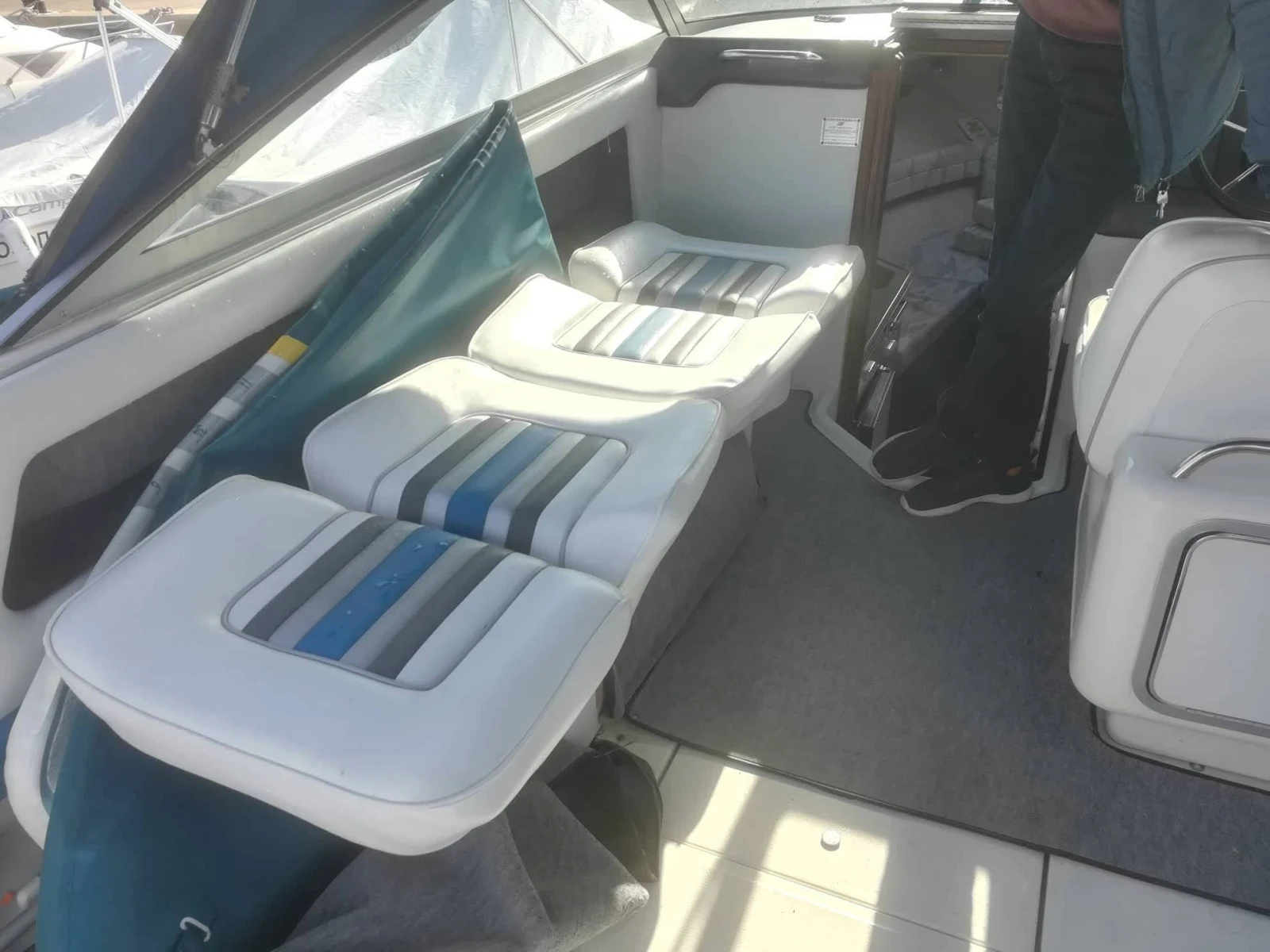 ������� ���� Sea Ray 250 Weekender | Mobile.bg � ����������� 16