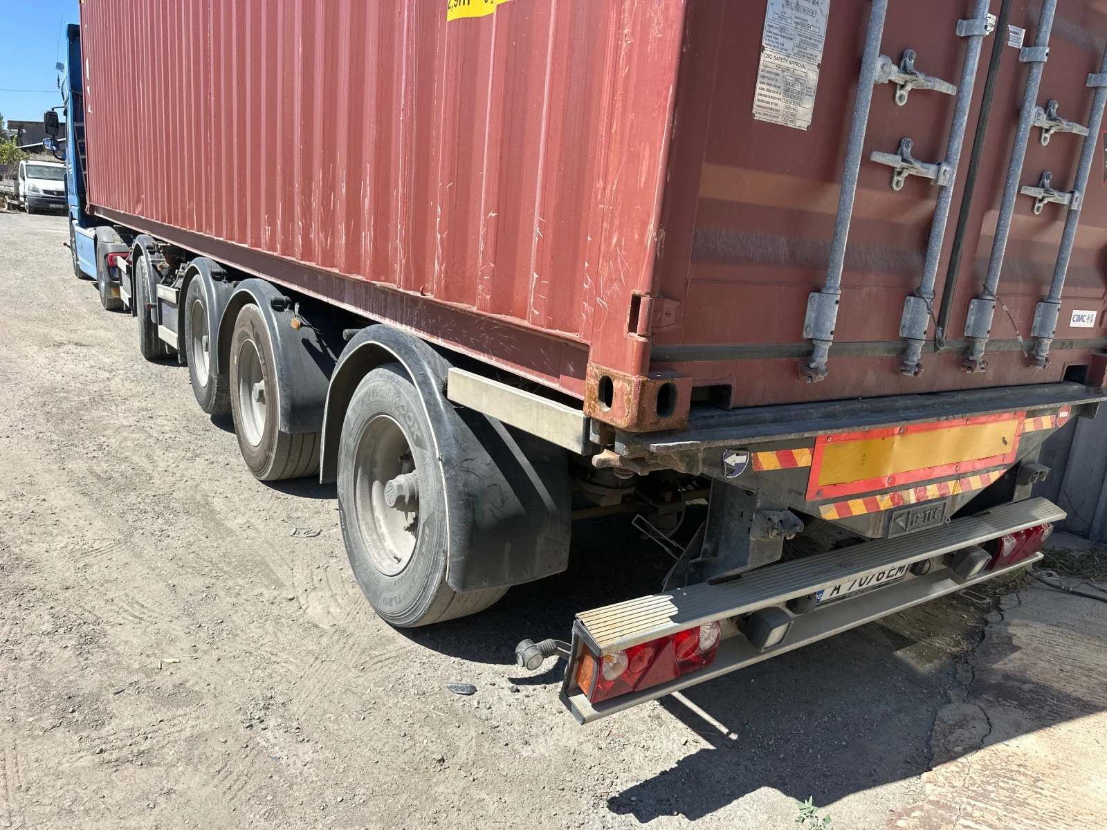 Полуремарке D-TEC Vlastuin 2 в 1 контейнеровоз, снимка 2 - Ремаркета - 55768966