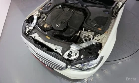 Mercedes-Benz E 220, снимка 6
