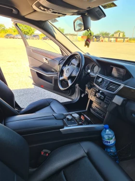 Mercedes-Benz E 220 E200, снимка 6