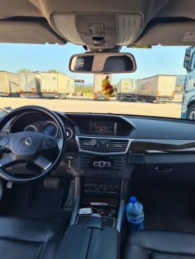 Mercedes-Benz E 220 E200, снимка 8
