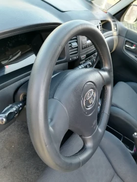 Toyota Corolla verso, снимка 13