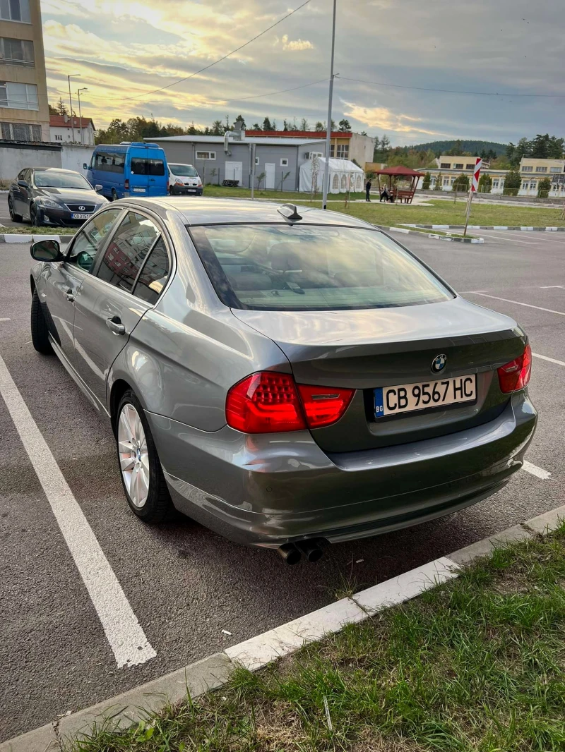 BMW 325 xi, Facelift, Navi, снимка 6 - Автомобили и джипове - 47683898