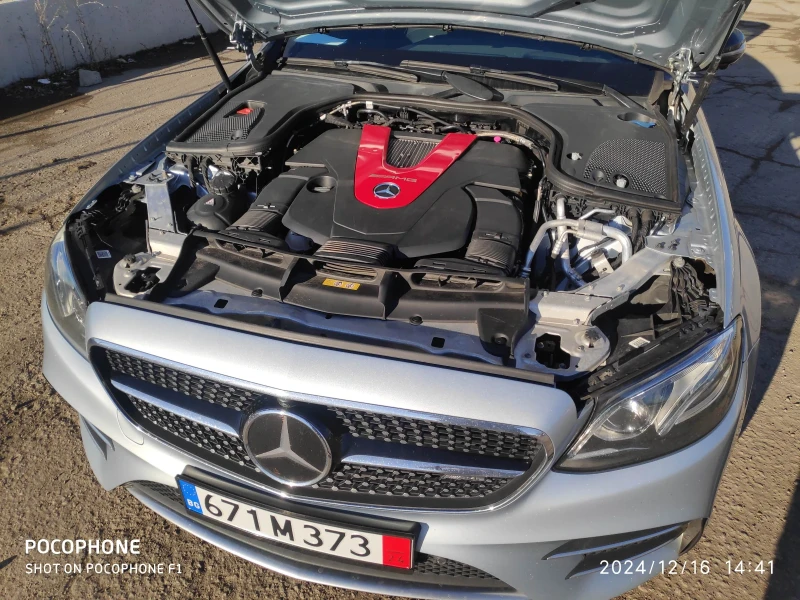 Mercedes-Benz E 43 AMG T 4mat, снимка 9 - Автомобили и джипове - 48423420