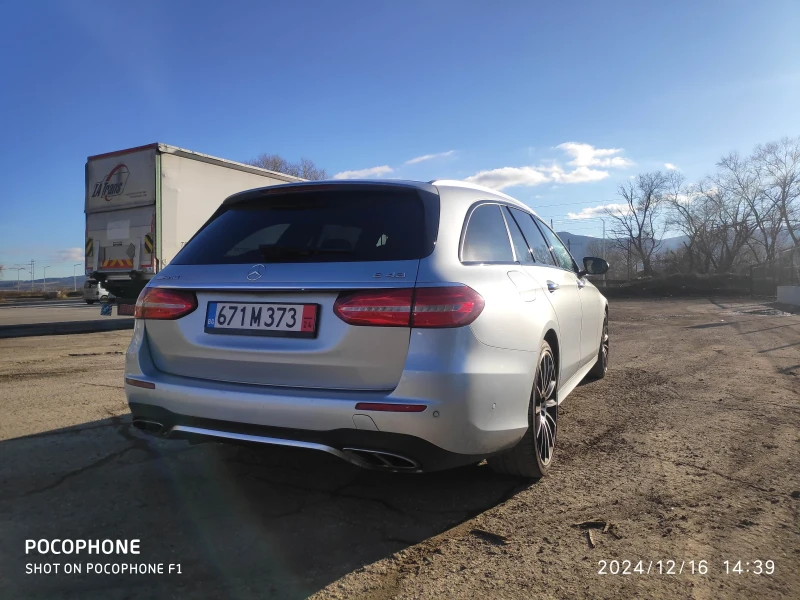 Mercedes-Benz E 43 AMG T 4mat, снимка 3 - Автомобили и джипове - 48423420