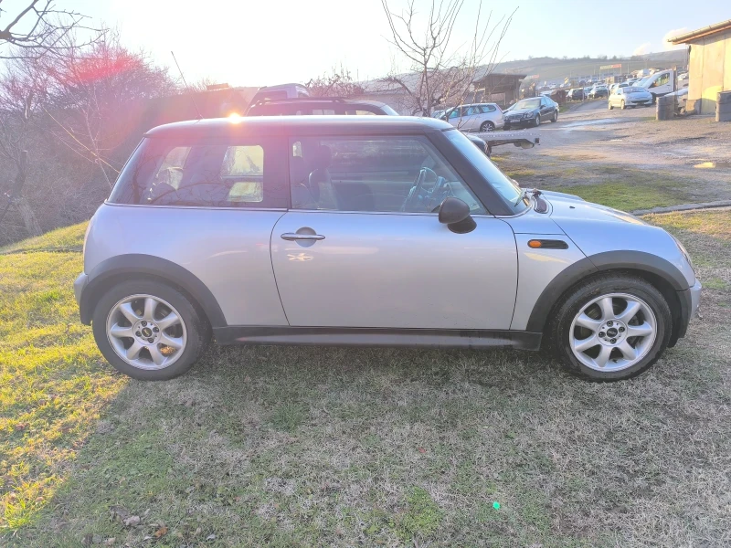 Mini Cooper 1, 4 D4D , снимка 4 - Автомобили и джипове - 48436192