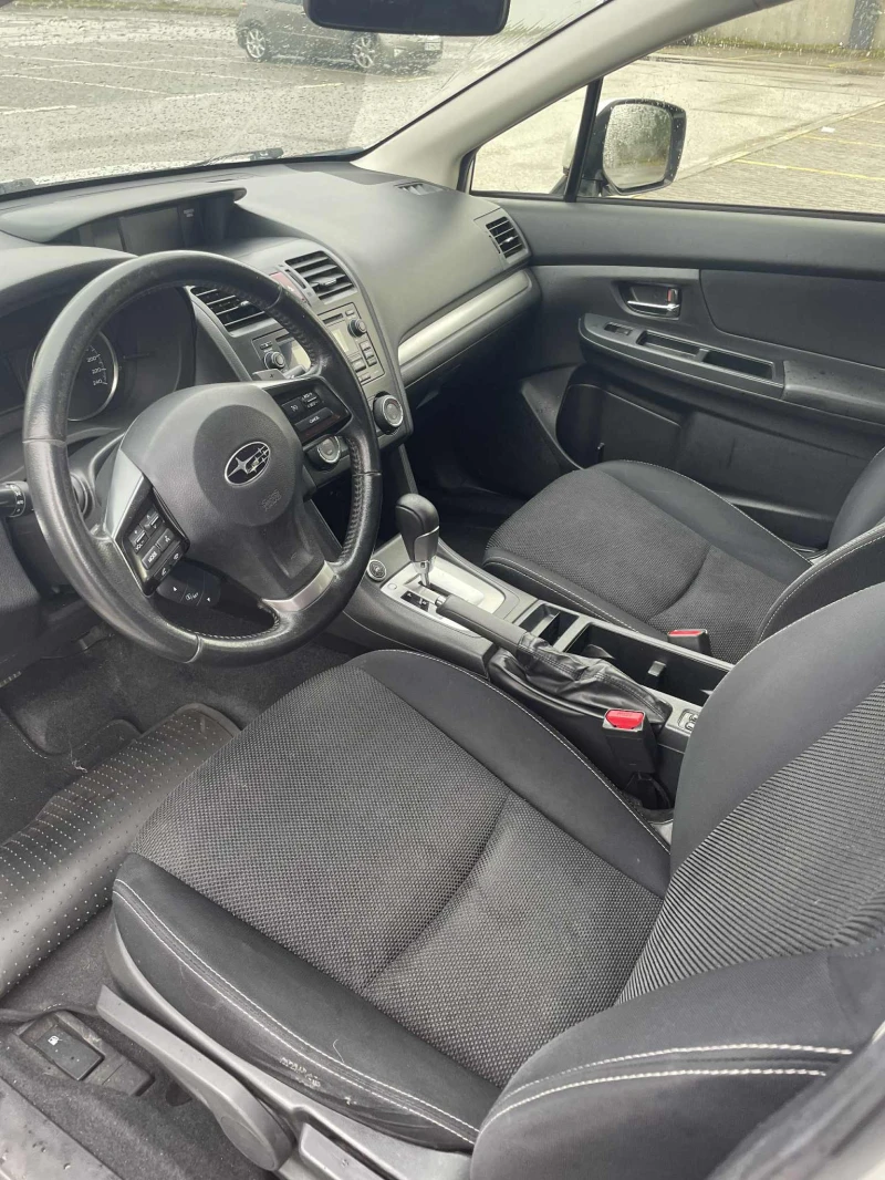 Subaru XV 2.0, снимка 12 - Автомобили и джипове - 52099499