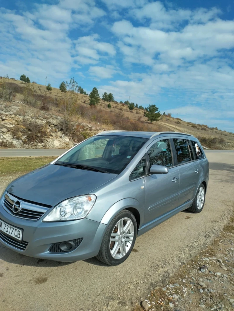Opel Zafira, снимка 9 - Автомобили и джипове - 52364094