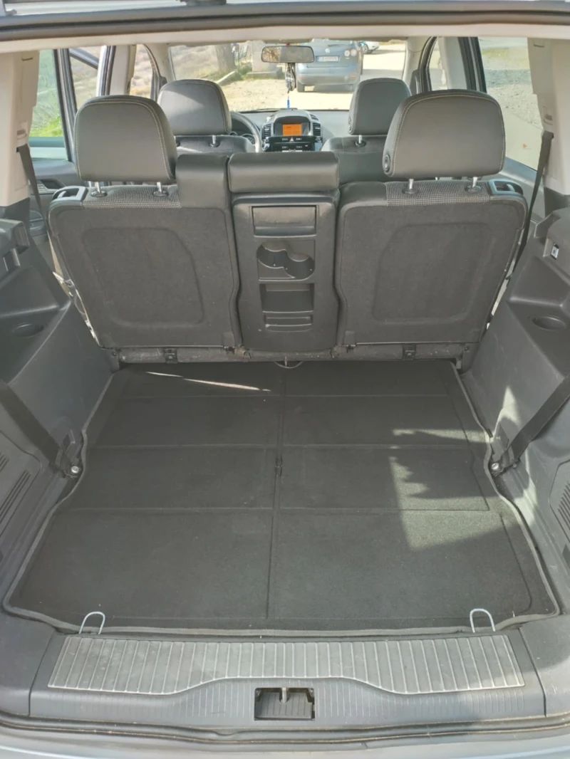 Opel Zafira, снимка 5 - Автомобили и джипове - 52364094