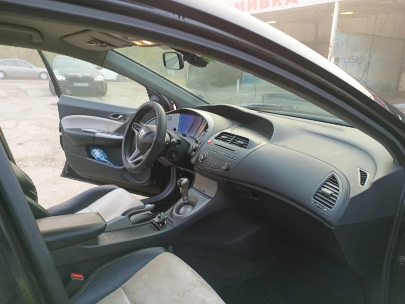 Honda Civic, снимка 6 - Автомобили и джипове - 52385067