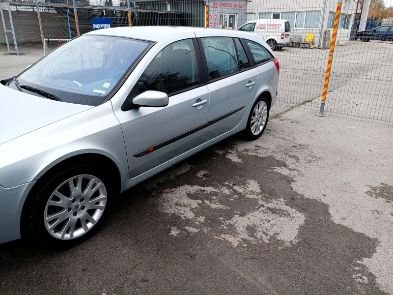Renault Laguna, снимка 12 - Автомобили и джипове - 52434405